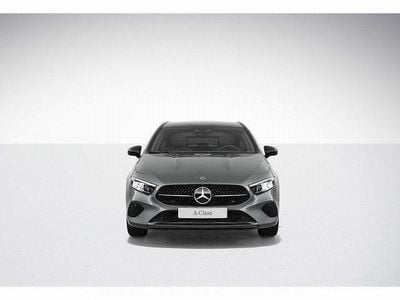 Gebraucht Mercedes A180 Progressive 136 PS (100 kW) 2024 Grau Kleinwagen