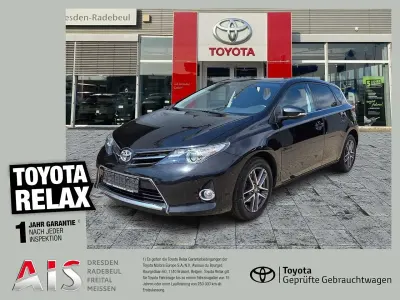 Gebraucht Toyota Auris Edition 132 PS (97 kW) 2014 Mysticschwarz mica Limousine