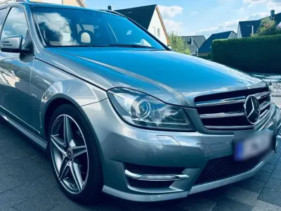 Gebraucht Mercedes C220 AMG 170 PS (125 kW) 2013 Silber Kombi