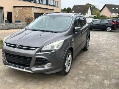 Gebraucht Ford Kuga Individual 150 PS (110 kW) 2014 Grau SUV