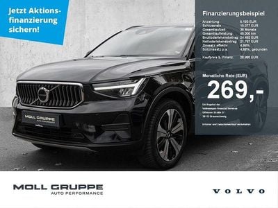 Black solid (stone) / solid Gebraucht 2022 Volvo XC40 Core SUV | 26.980 € (Superpreis)