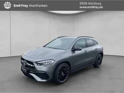 Gebraucht Mercedes GLA250 AMG line 224 PS (164 kW) 2020 Grau SUV