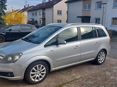 Gebraucht Opel Zafira Edition 120 PS (88 kW) 2006 Silber Van / Kleinbus