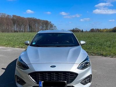 Usata Ford Focus ST-Line 125 CV (91 kW) 2020 Argento Berlina