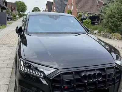 Gebraucht Audi SQ7 Competition 507 PS (372 kW) 2023 Schwarz SUV