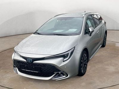 Other Gebraucht 2023 Toyota Corolla Team Kombi | 29.490 €