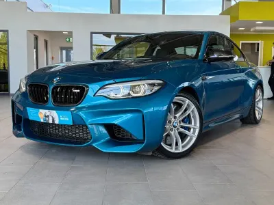 Begagnad BMW M2 M Performance 370 HK (272 kW) 2018 Blå Sportkupé