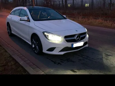 Gebraucht Mercedes CLA200 136 PS (100 kW) 2016 Weiß Limousine