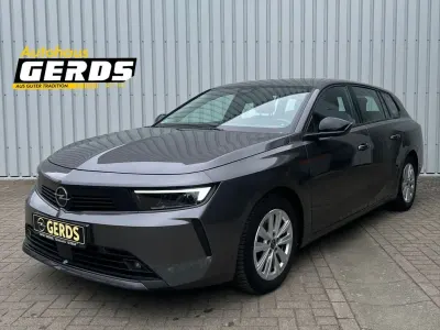 Gebraucht Opel Astra Enjoy 131 PS (96 kW) 2023 Grau Kleinwagen