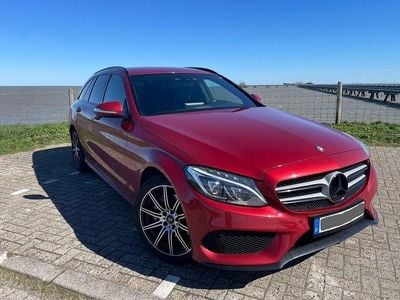 Gebraucht Mercedes C200 AMG line 184 PS (135 kW) 2014 Rot Limousine