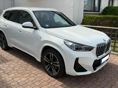 Usado BMW X1 Performance 136 CV (100 kW) 2023 Blanco SUV