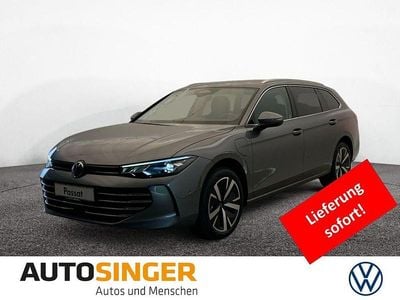 Grau Gebraucht 2025 VW Passat Business Kombi | 49.480 € (Teuer)
