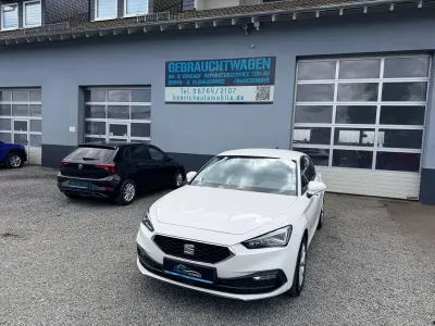 Gebraucht Seat Leon Style 150 PS (110 kW) 2022 Weiß Limousine