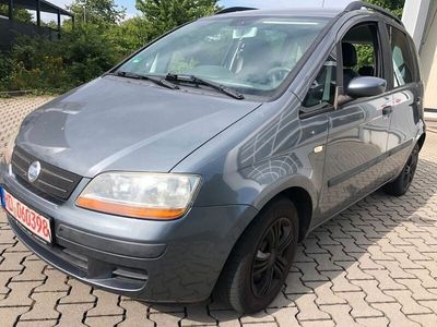 Gebraucht Fiat Idea Dynamic 95 PS (69 kW) 2003 Grau Van / Kleinbus