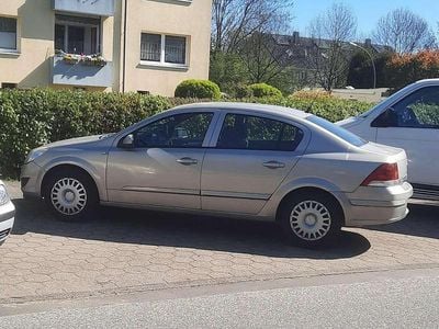 Usata Opel Astra Selection 116 CV (85 kW) 2009 Grigio Berlina