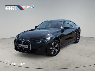 Gebraucht BMW 420 Coupé Shadowline 184 PS (135 kW) 2023 Schwarz Coupé