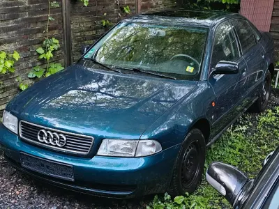 Gebraucht Audi A4 101 PS (74 kW) 1995 Grün Limousine