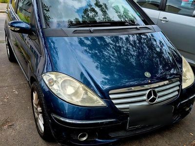 Mercedes A200
