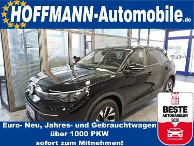 Neu VW Tiguan Life 150 PS (110 kW) 2026 Grenadillschwarzmet SUV