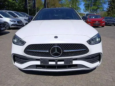 Gebraucht Mercedes C300e AMG 313 PS (230 kW) 2023 Weiß Kombi
