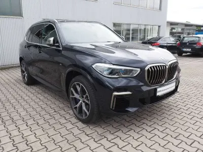 Gebraucht BMW X5 530 PS (389 kW) 2022 Carbonschwarz metallic SUV