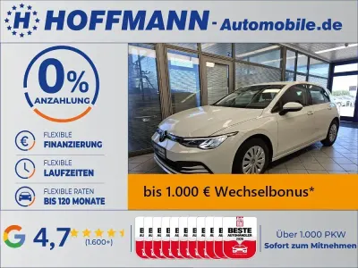 Gebraucht VW Golf VIII 110 PS (80 kW) 2021 Weiß Limousine