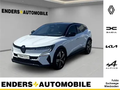 Gebraucht Renault Mégane Iconic 160 kW (218 PS) 2022 Weiss Limousine