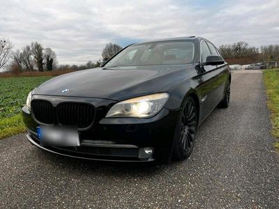 BMW 730