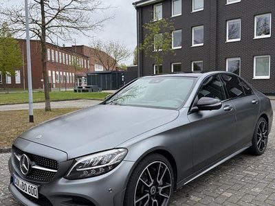 Usata Mercedes C400 333 CV (244 kW) 2018 Grigio Berlina