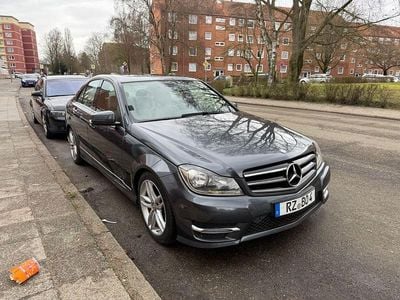 Gebraucht Mercedes C250 204 PS (150 kW) 2013 Silber Limousine