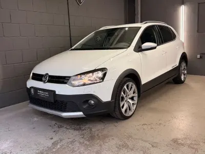 Gebraucht VW Polo Cross 90 PS (66 kW) 2016 Weiß Kleinwagen