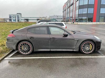 Porsche Panamera Turbo