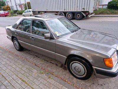 gebraucht Mercedes 200 W124 1 Hand Top Zustand !