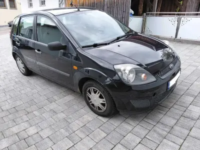 Gebraucht Ford Fiesta Trend 80 PS (58 kW) 2007 Schwarz Kleinwagen