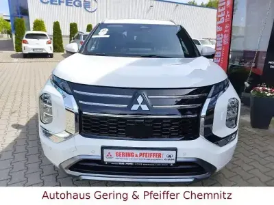 Neu Mitsubishi Outlander P-HEV Top 306 PS (225 kW) 2026 Weiß SUV