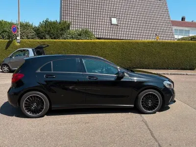 Gebraucht Mercedes A220 184 PS (135 kW) 2017 Schwarz Kleinwagen