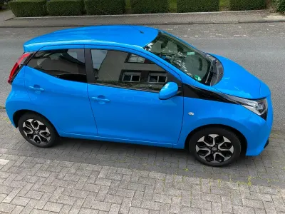 Gebraucht Toyota Aygo 72 PS (52 kW) 2020 Blau Kleinwagen