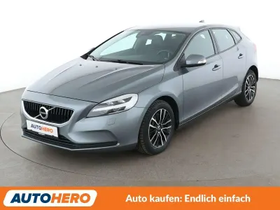 Gebraucht Volvo V40 Momentum 150 PS (110 kW) 2018 Grau Kombi