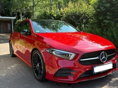 Second-hand Mercedes A200 163 CP (119 kW) 2018 Roșu Berlinǎ