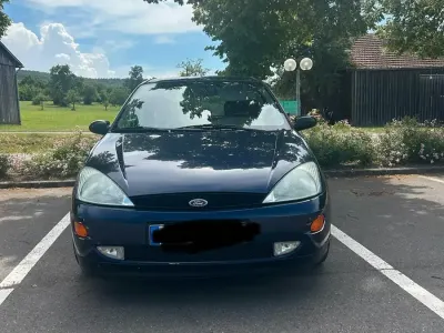 Gebraucht Ford Focus 131 PS (96 kW) 1999 Blau Limousine