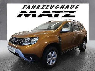 Gebraucht Dacia Duster Comfort 101 PS (74 kW) 2021 Orange SUV