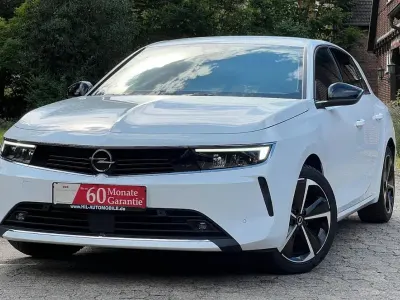 Gebraucht Opel Astra Elegance 131 PS (96 kW) 2023 Weiß Kleinwagen