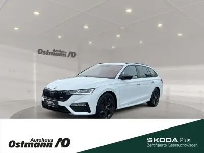 Gebraucht Skoda Octavia RS 200 PS (147 kW) 2024 Moonweiss metallic Kombi