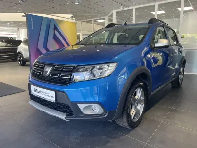Neu Dacia Sandero Extreme 122 PS (89 kW) 2026 Jaune amber Limousine