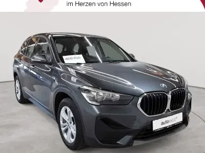 Używany BMW X1 Advantage 125 KM (91 kW) 2022 Szary SUV