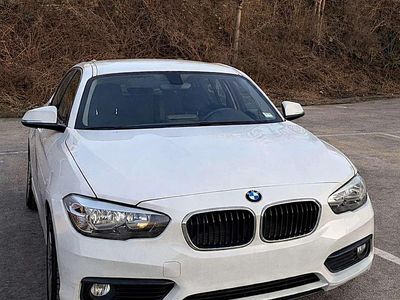 Weiß Gebraucht 2018 BMW 118 Advantage Kleinwagen | 15.800 € (Fairer Preis)
