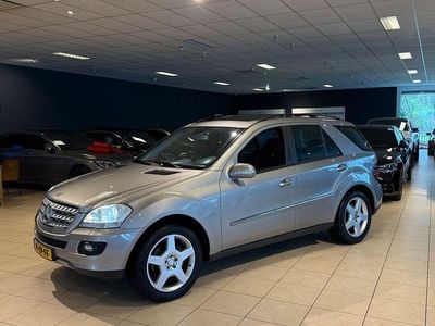 Gebraucht Mercedes ML280 190 PS (139 kW) 2006 Grau SUV