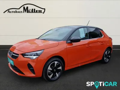 Usata Opel Corsa-e Elegance 100 kW (136 CV) 2023 Arancione Utilitaria
