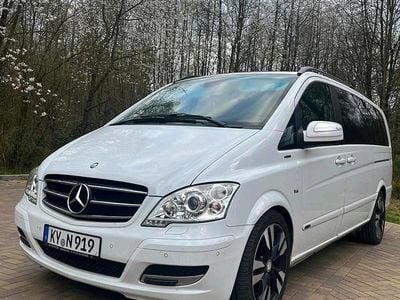 Mercedes Viano