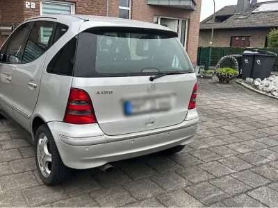 Gebraucht Mercedes A160 Avantgarde 102 PS (75 kW) 2002 Silber Van / Kleinbus